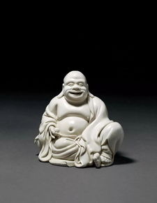 诚轩18春瓷杂专场明日启幕 瓷器与工艺美术品的精湛对话